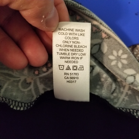 Maurices Shirt, sz M - Picture 6 of 6